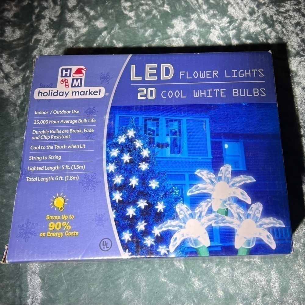 2 boxes of Decorative lights - Picture 1 of 4
